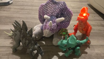 Dinosaur Toy Bundle – 4-Piece Set (Includes Jurassic World)