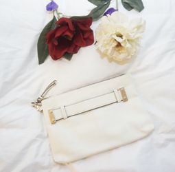 White clutch