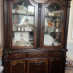 Formal Dining Table , 8 Chairs, Matching Hutch, Entry Table with Matching Mirror 