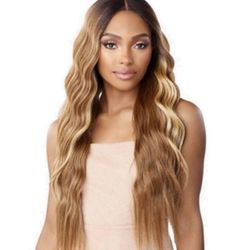 Lovely Soft  Honey Caramel Blonde With Highlights Crimp Wave Lace Center Part Wig