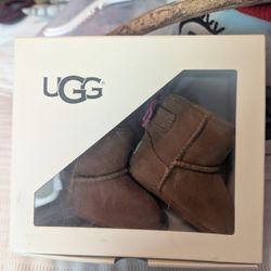 UGGs Infant Size 0/1