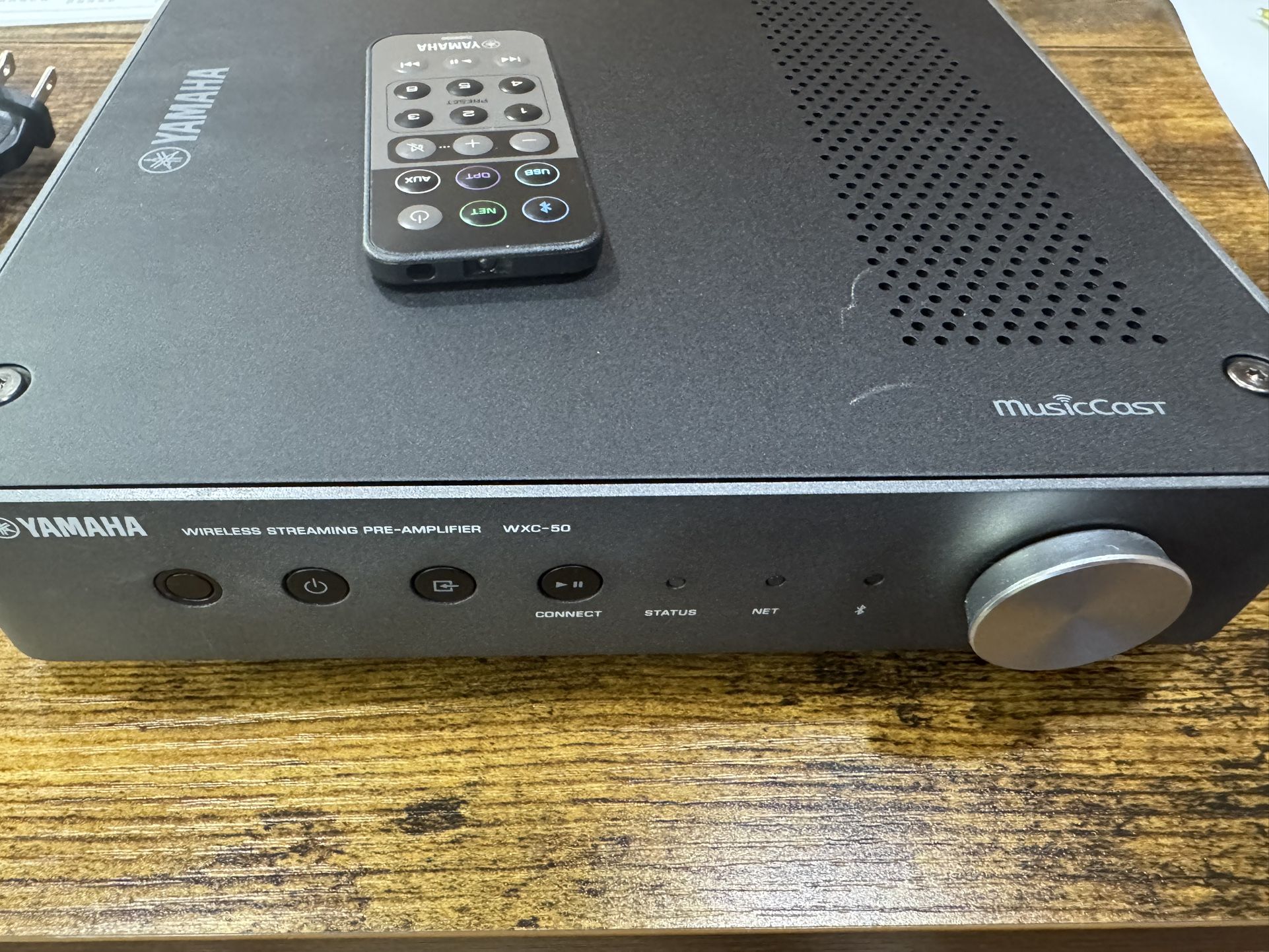 Yamaha WXC-50 MusicCast Wireless Streaming Preamplifier