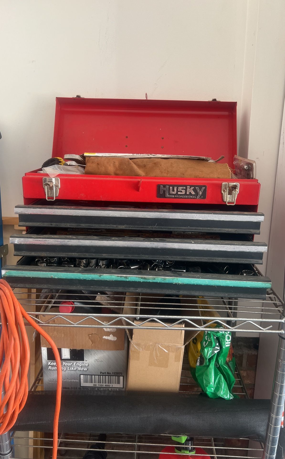 Husky Tool Box With Tools