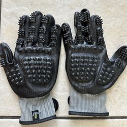 Hands On Pet Grooming Gloves medium 