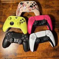 Lot Of 5 Playstation & Xbox  Controllers (Various Generations) For Parts (Read)