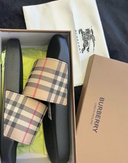 Burberry slides