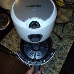 Air fryer For The Low Low Brand New