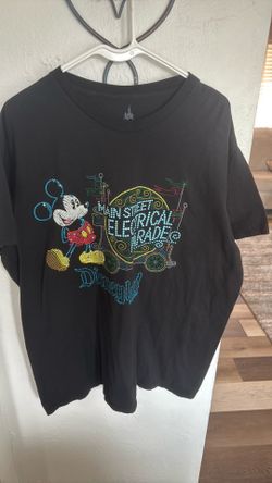 Disneyland resort glow in the dark 2X t shirt