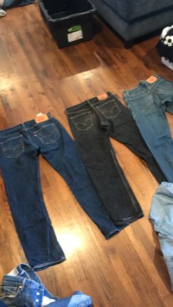 mens levi’s