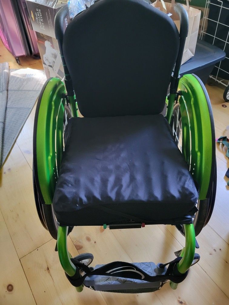 Green Wheelchair Manual