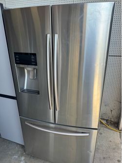 Samsung French door refrigerator only $499 with 90 day warranty