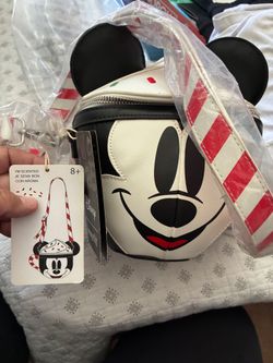 Loungefly  Disney Mickey Hot cocoa crossbody