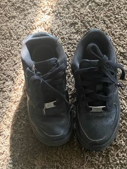 4 pair shoes sizes 8for 1  for 2 a4  for 3 is 9 4for  is a 10