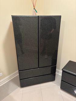 Glossy wardrobe