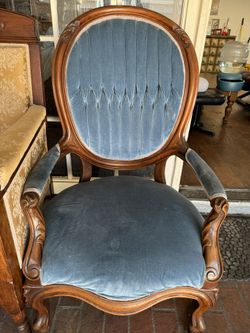 Vintage Blur Chair