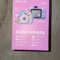 Kids Digital Selfie Camera with 32GB SD Card