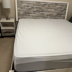 King Bedroom Set ( Mattress Is Not Included) 