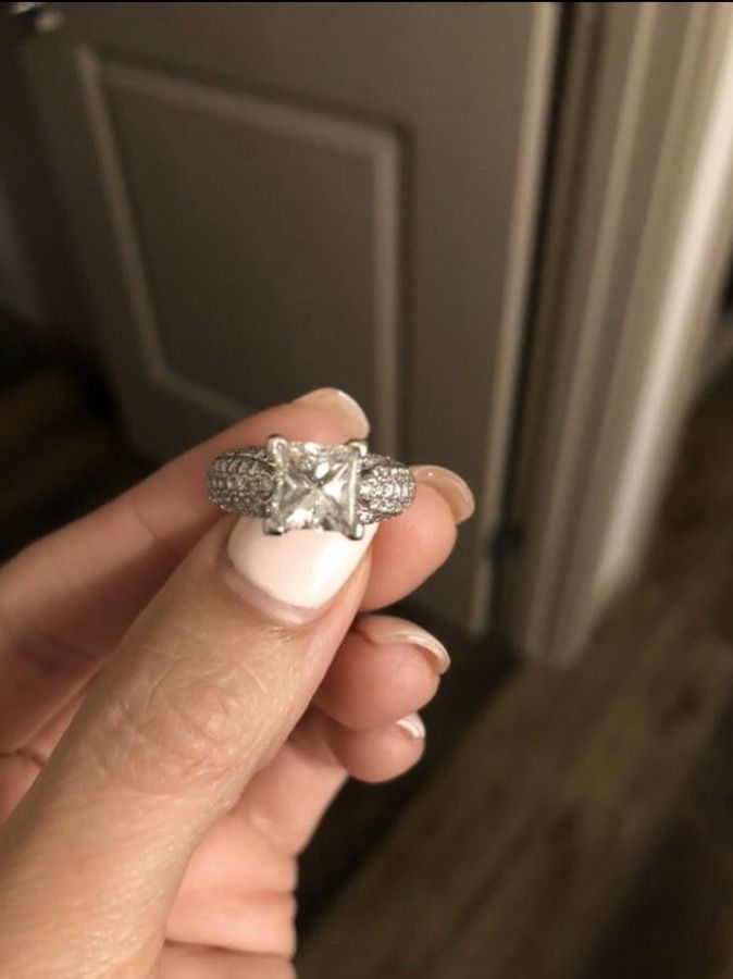 Wedding engagement princess cut ring MUST SEE