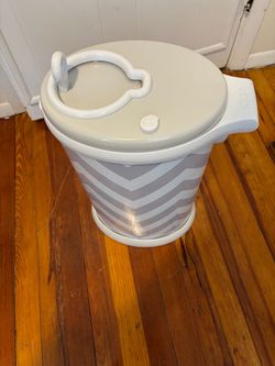 Ubbi Diaper Pail Gray Chevron