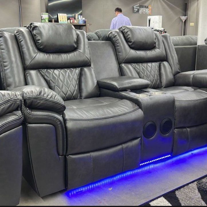 NEW GREY ALEXIA POWER RECLINING SOFA AND LOVESEAT WITH CHAIR INCLUDING BLUETOOTH SPEAKERS LED LIGHTS USB PORTS 