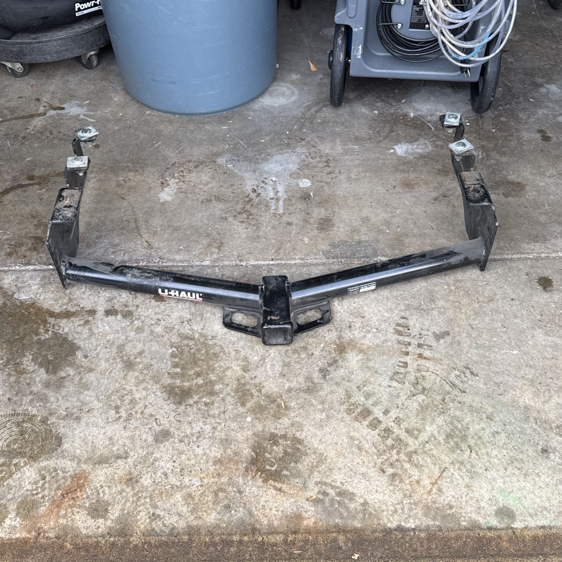 Uhaul Hitch