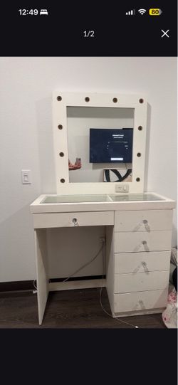 White Vanity Desk with Lighted Mirror