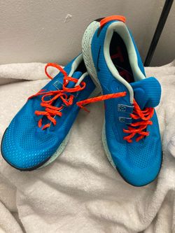 Zapatos en venta de hombre casi nuevo