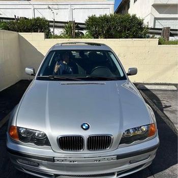 2001 BMW 330i