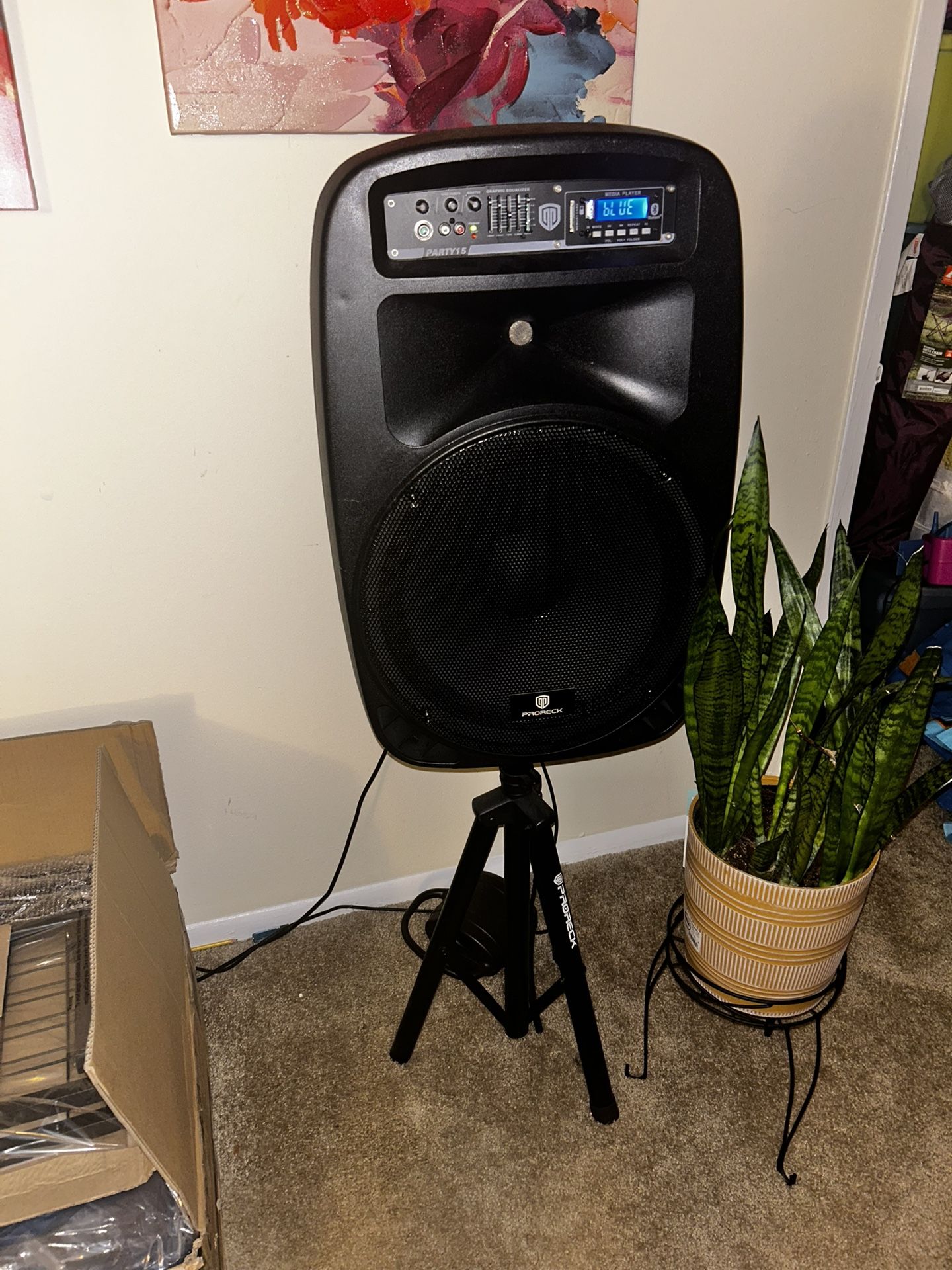 Indoor/outdoor Speakers Microphone Included