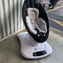 4 Moms Baby Swing
