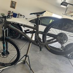 Yeti SB6 Enduro/downhill MTB