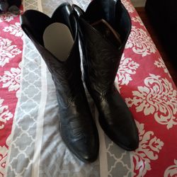 Ariat Cowboy Boots