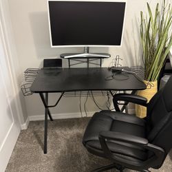 Gaming Desk, Desk Chair And Curved Samsung monitor 