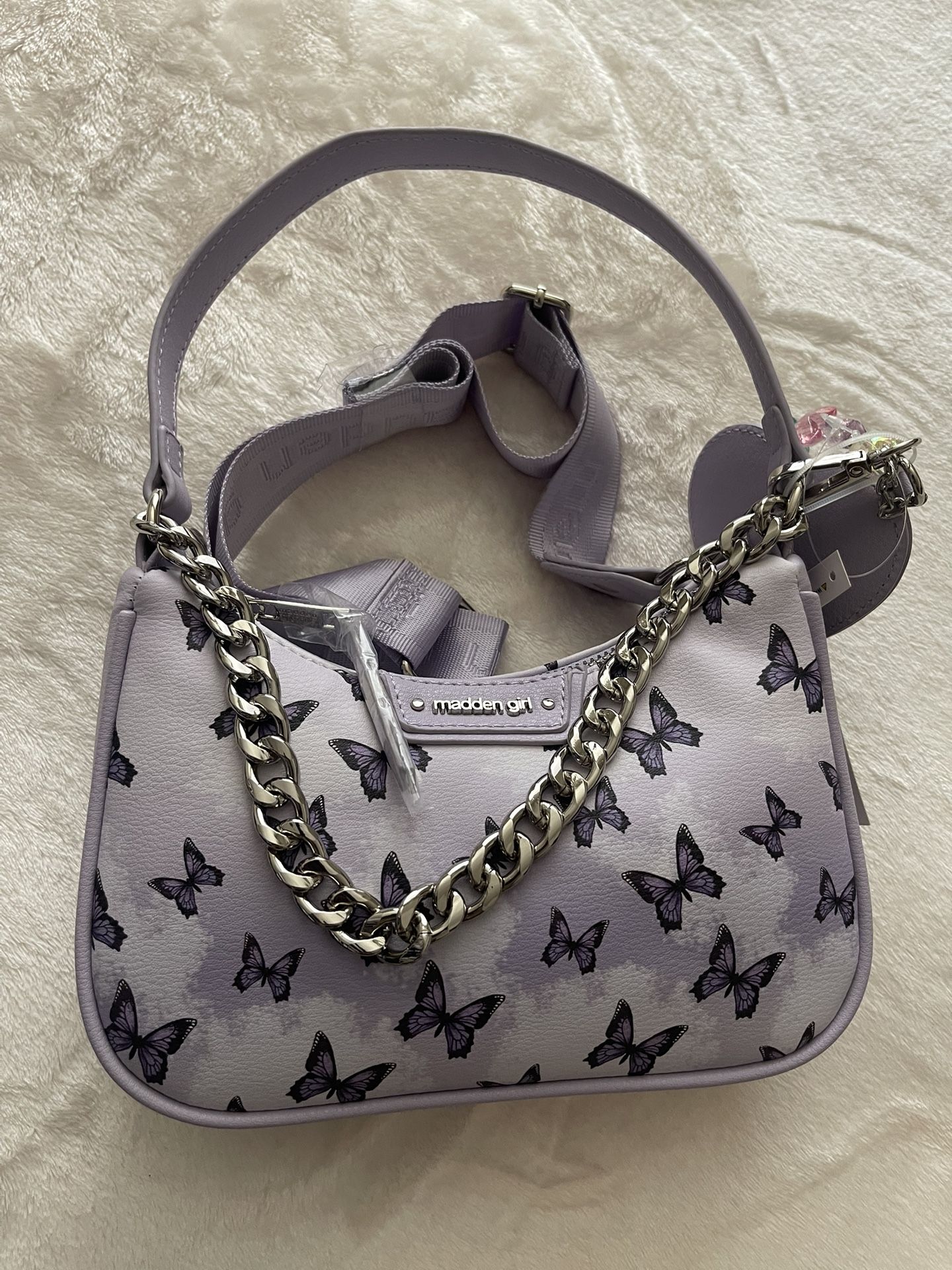 Flutter Luxe Shoulder Bag