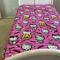 Twin Headboard,food boardwooden Rails , NoMattress Included.$50