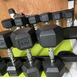 5-25 Lbs Dumbbells + Rack