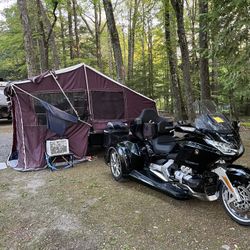 Bunk House Motor Cycle Camper Trailer 