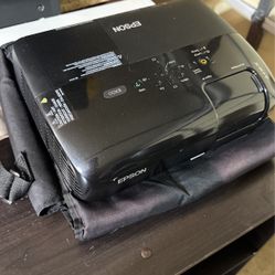 Epson H284a Projector