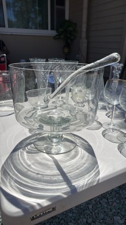 Punch bowl