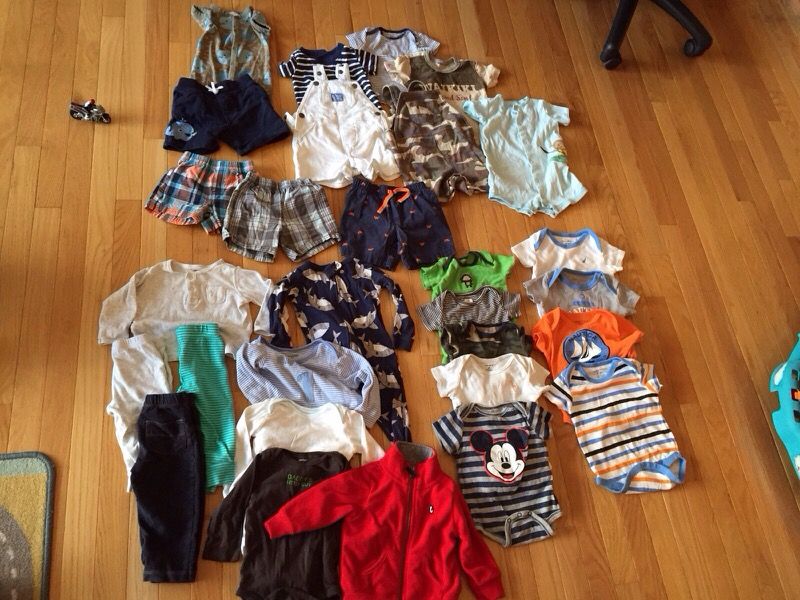 Bunch of baby clothes 6-12 months w
