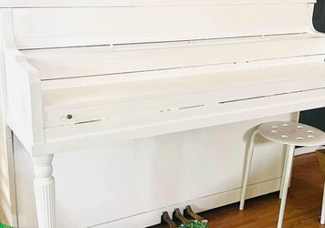 Free Piano Pick Up Renton - Need Gone ASAP