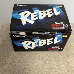 Canon Rebel EOS SL1 Camera Kit