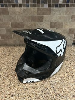 Fox dirtbike helmet