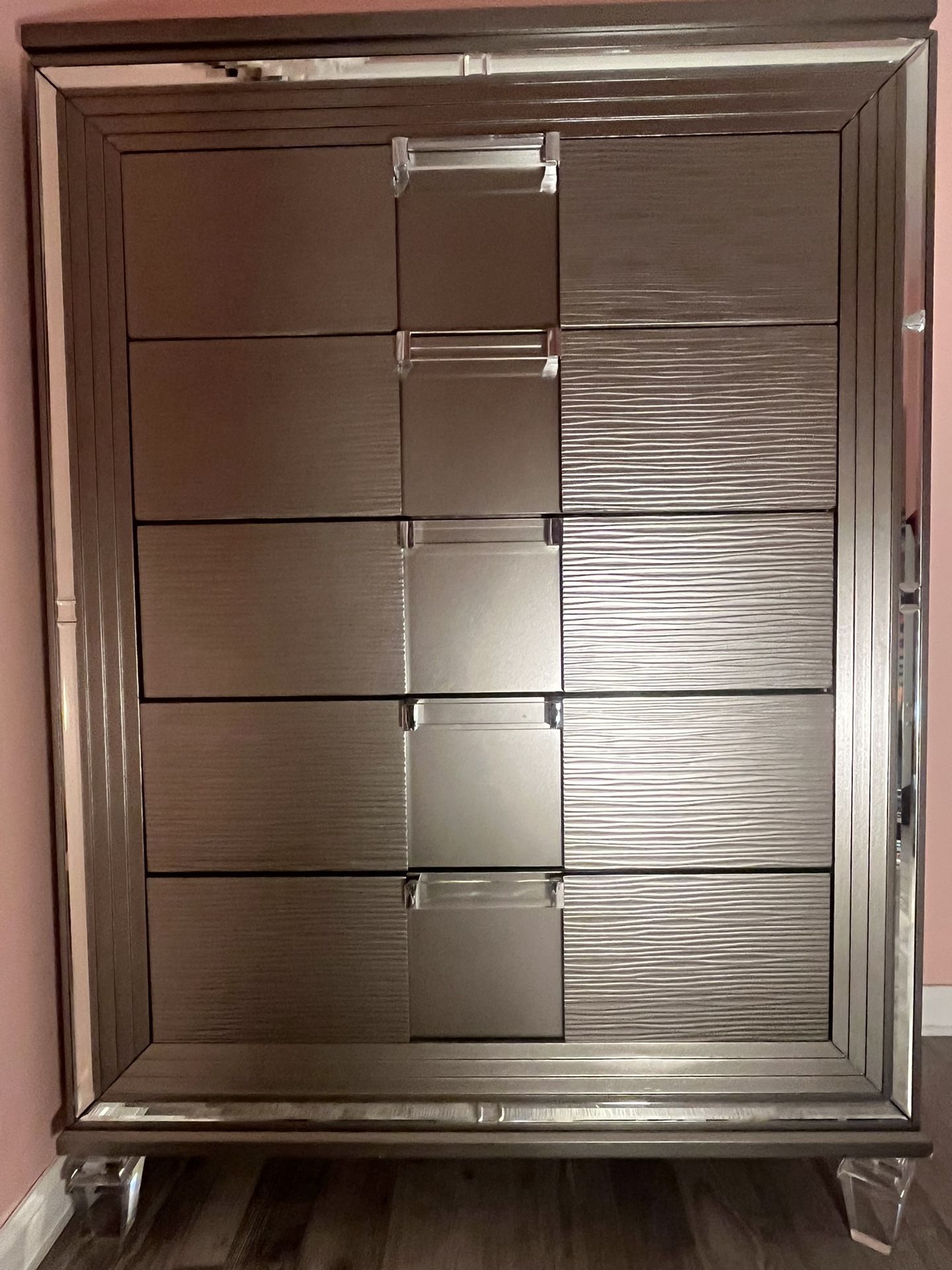 5 Drawer Dresser & Chest With Jewelry Display Storage