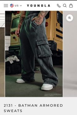 BATMAN ARMORED SWEATS Xl Or L