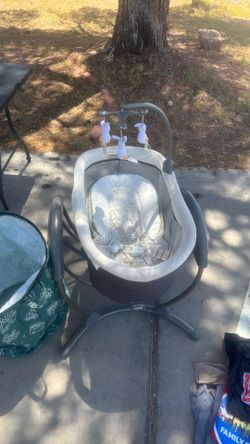 Baby swing