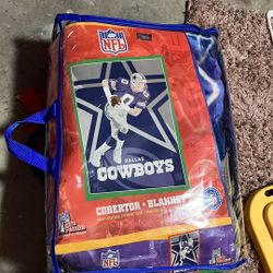 Cowboys San Marcos Blanket Brand New Size Queen 