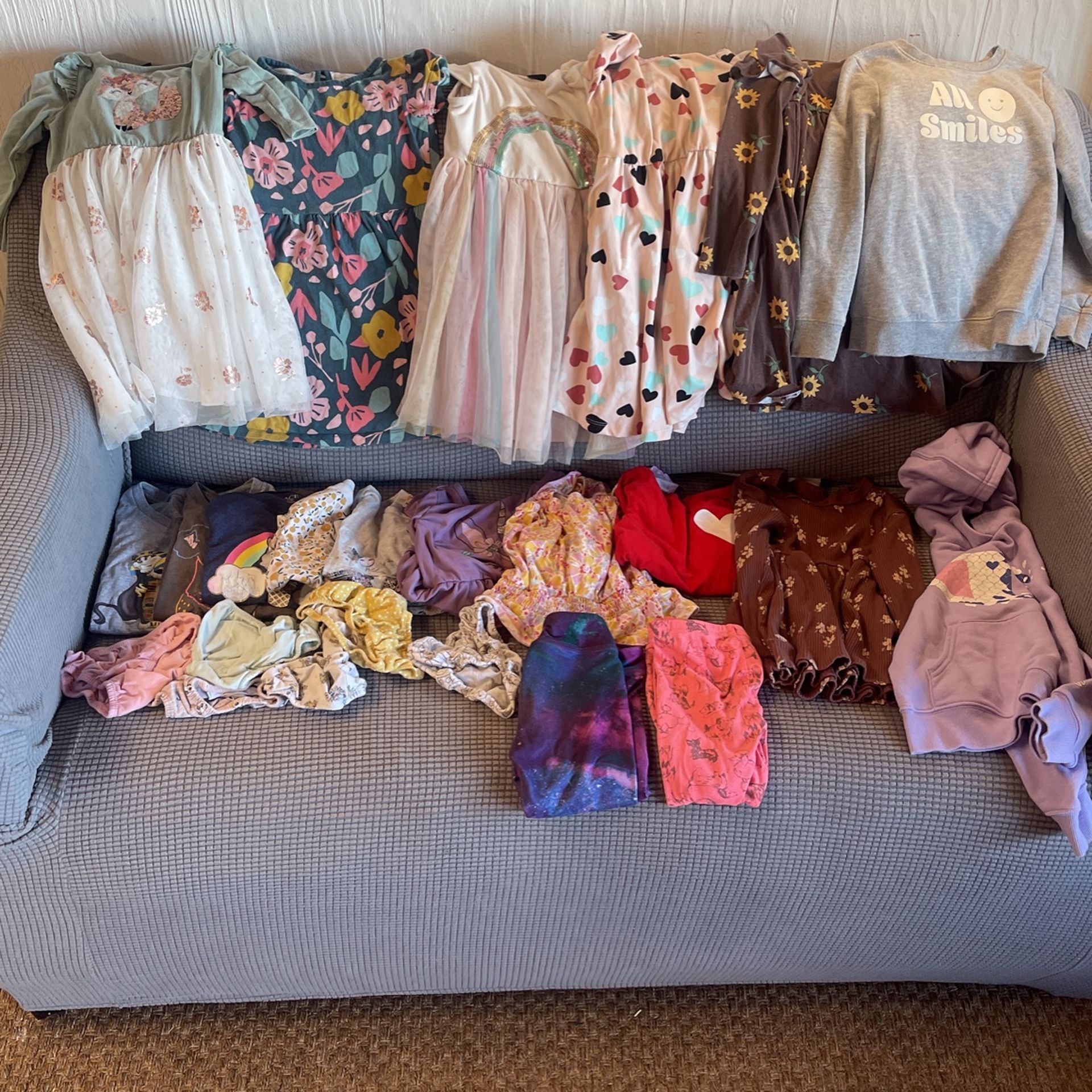 Girls 4T-5T Bundle Oshkosh, Children’s Place, Carters, Old Navy