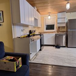 l Sell It Into Kitchen Cabinets 