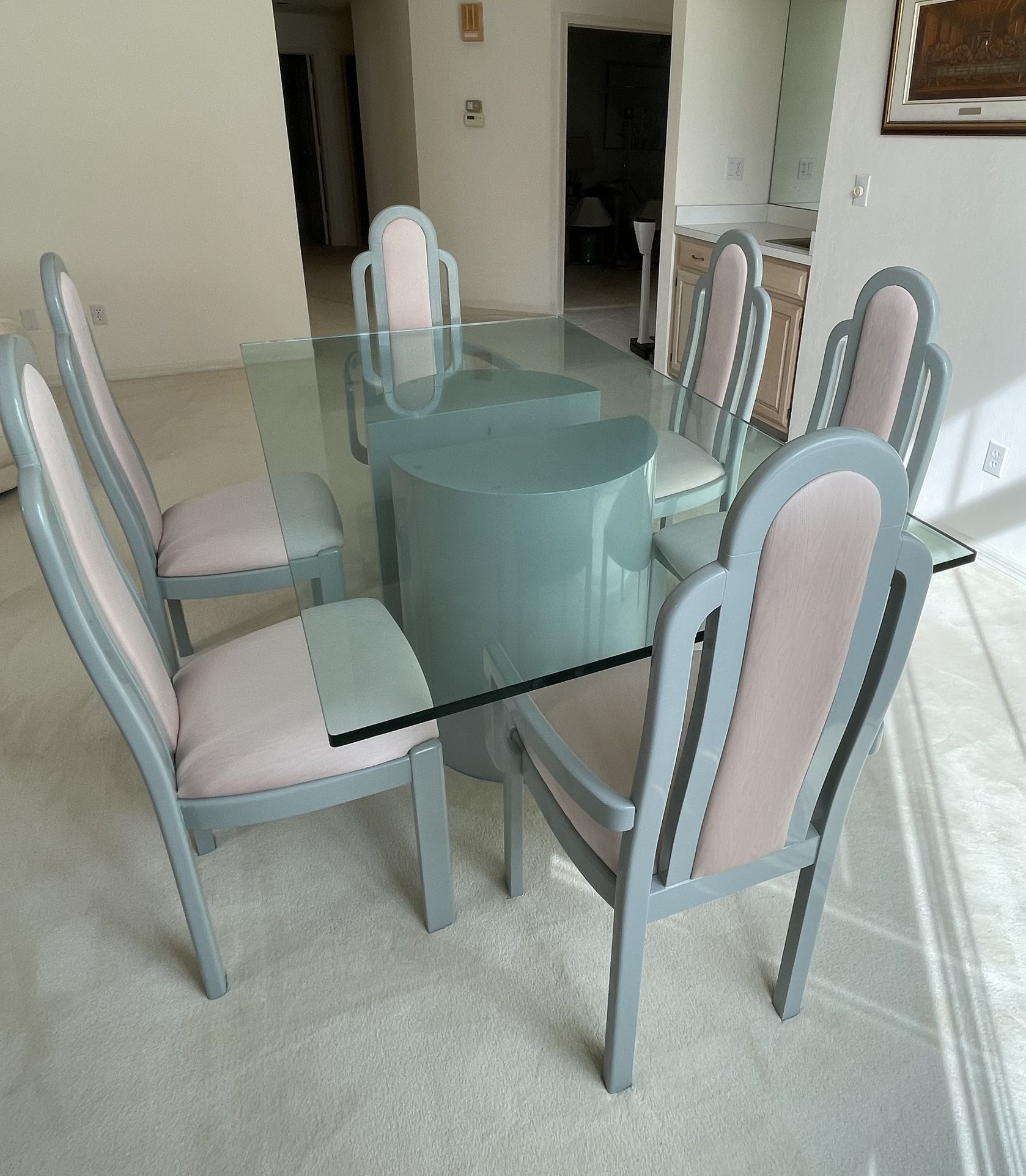 Reduced To SELL. Vintage Dining Table And Chairs